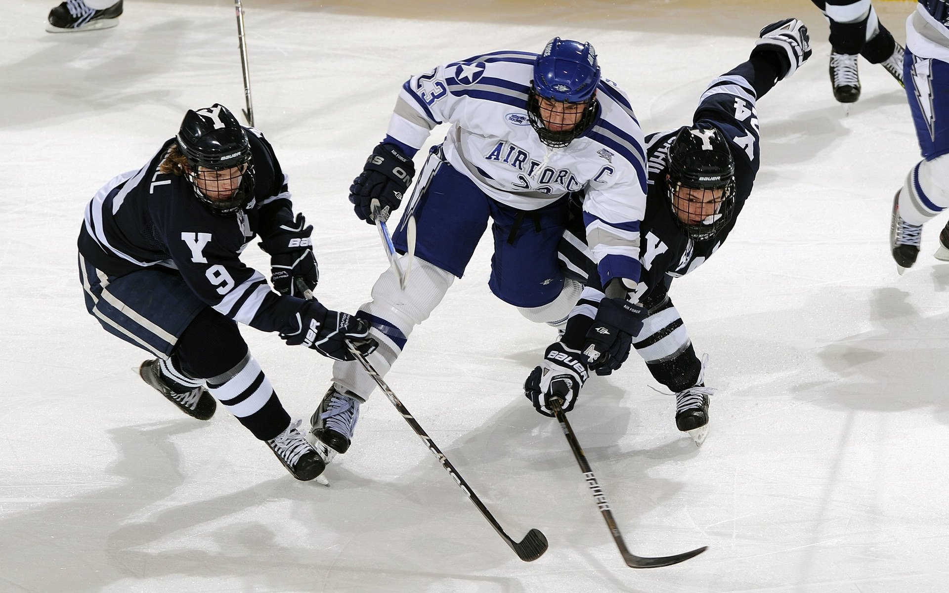 赛场花絮：幕后不为人知的趣味瞬间，比赛花絮怎么写